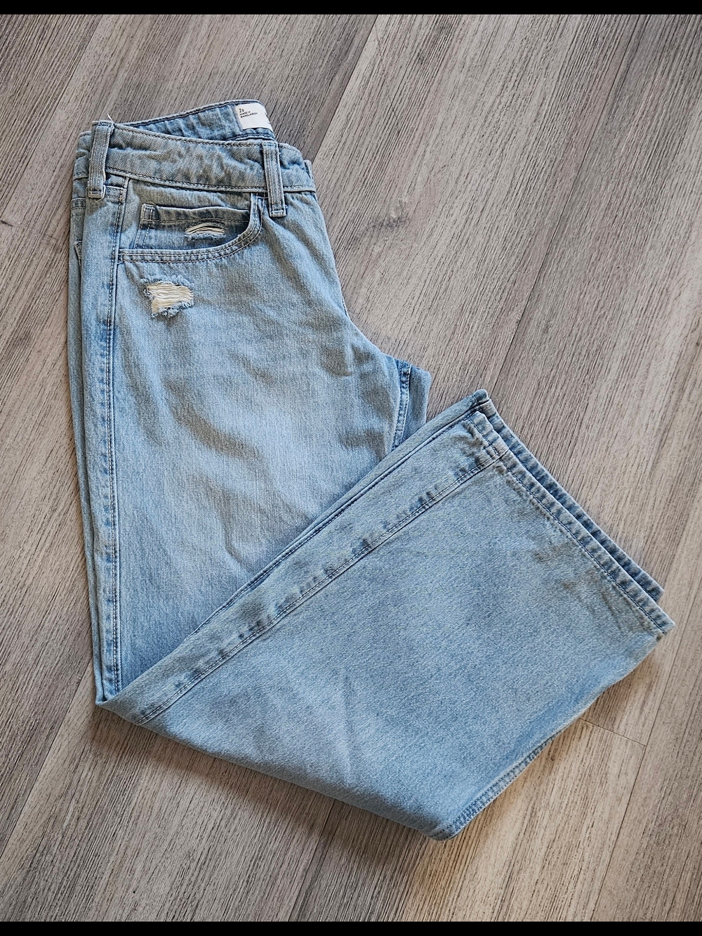 Hollister Light Wash Low-Rise Jeans
